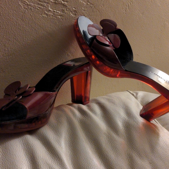 Luxury heels - Picture 2 of 2